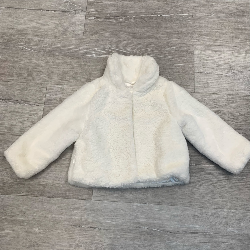 The Children's Place Plush Faux Fur Jacket in White